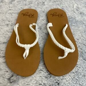 Roxy Costas Braided White Straps Tan Flip Flops Thong Sandals Size 7 Beach NWOT